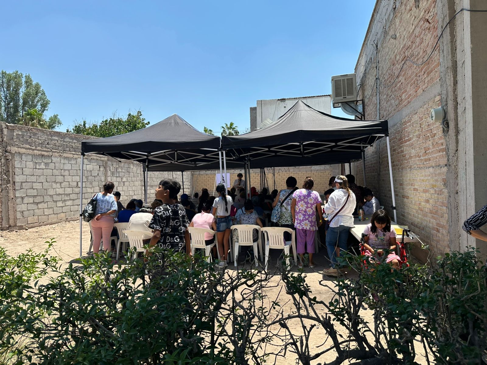 Jornada bajo carpa